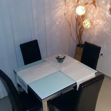 Апартамент Вини Appartement *